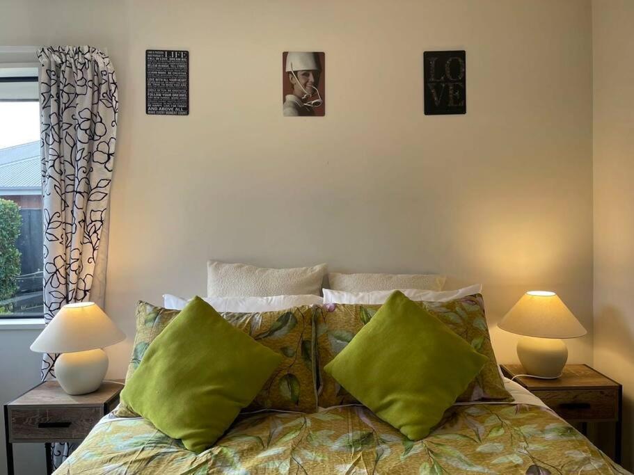 Spacious 4 Bed Family Home Christchurch Kültér fotó