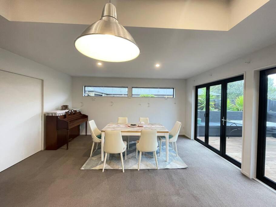 Spacious 4 Bed Family Home Christchurch Kültér fotó